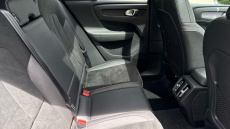 Volvo Xc40 2.0 B4P R DESIGN Pro 5dr Auto Petrol Estate